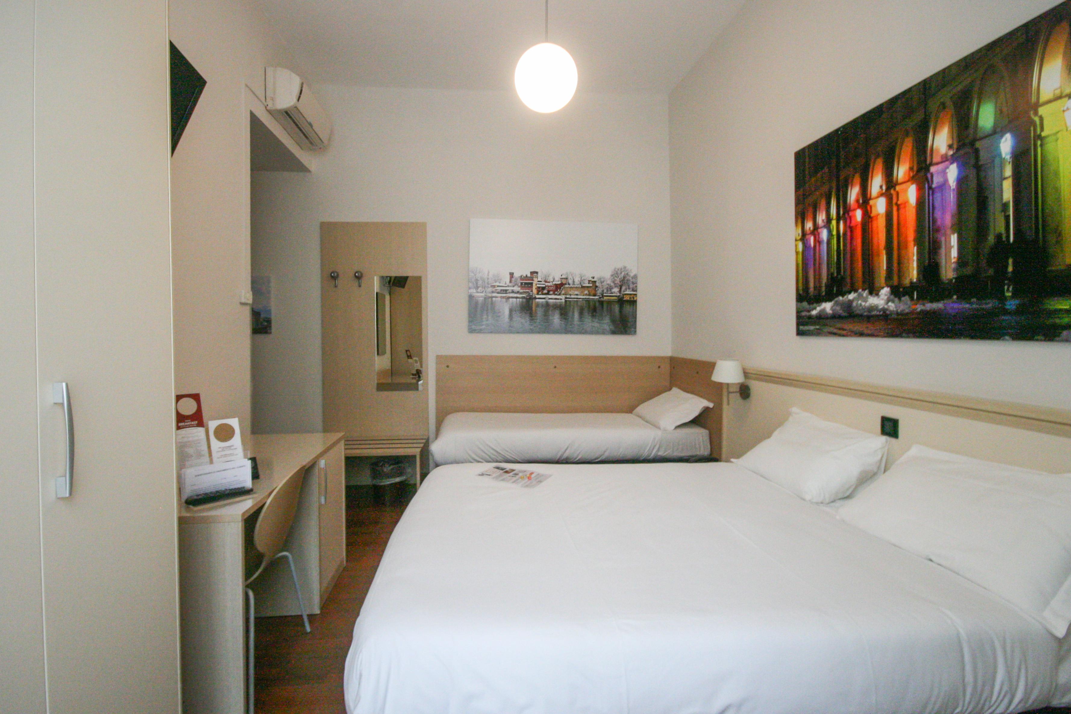 Best Quality Hotel Dock Milano Turijn Buitenkant foto