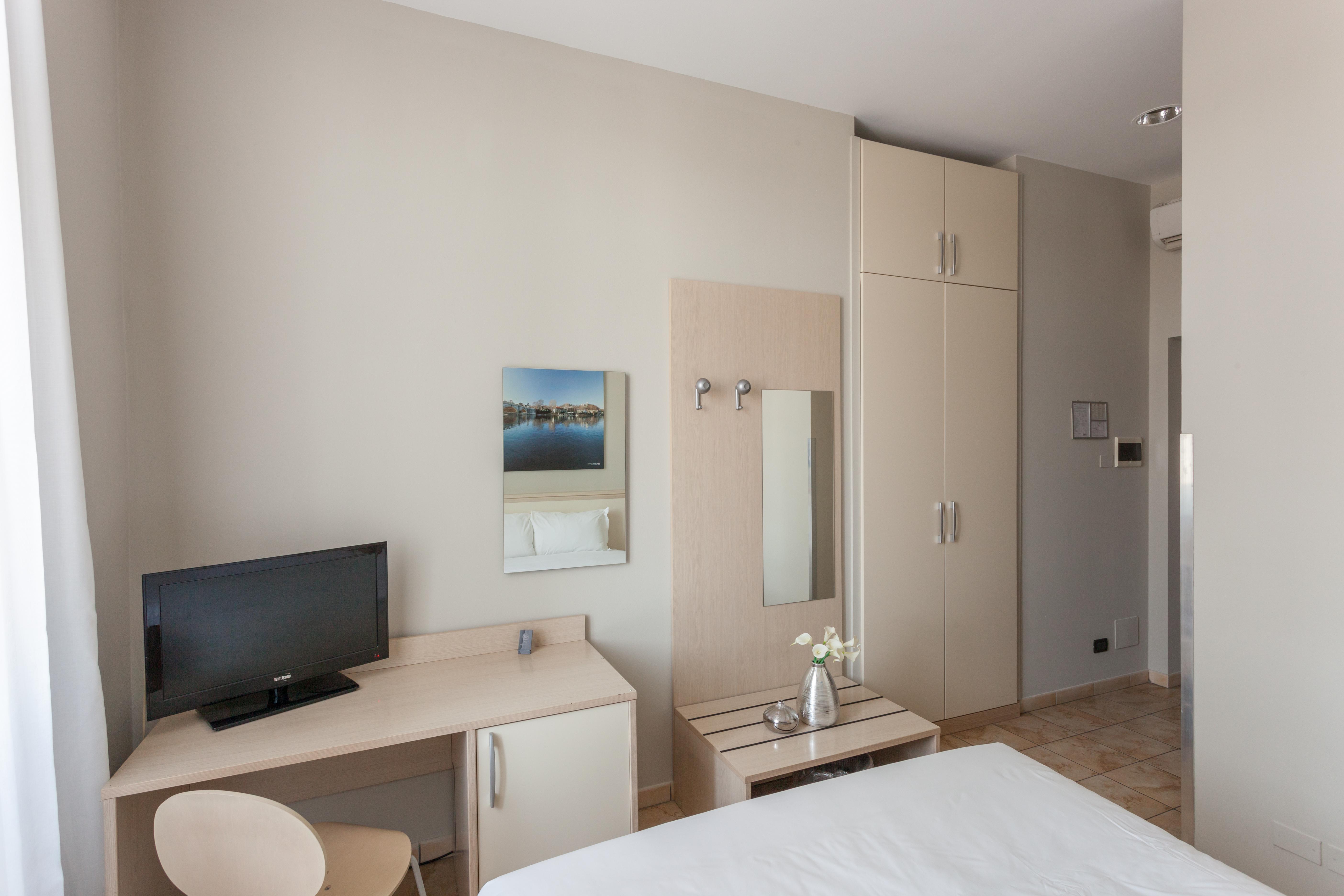 Best Quality Hotel Dock Milano Turijn Buitenkant foto