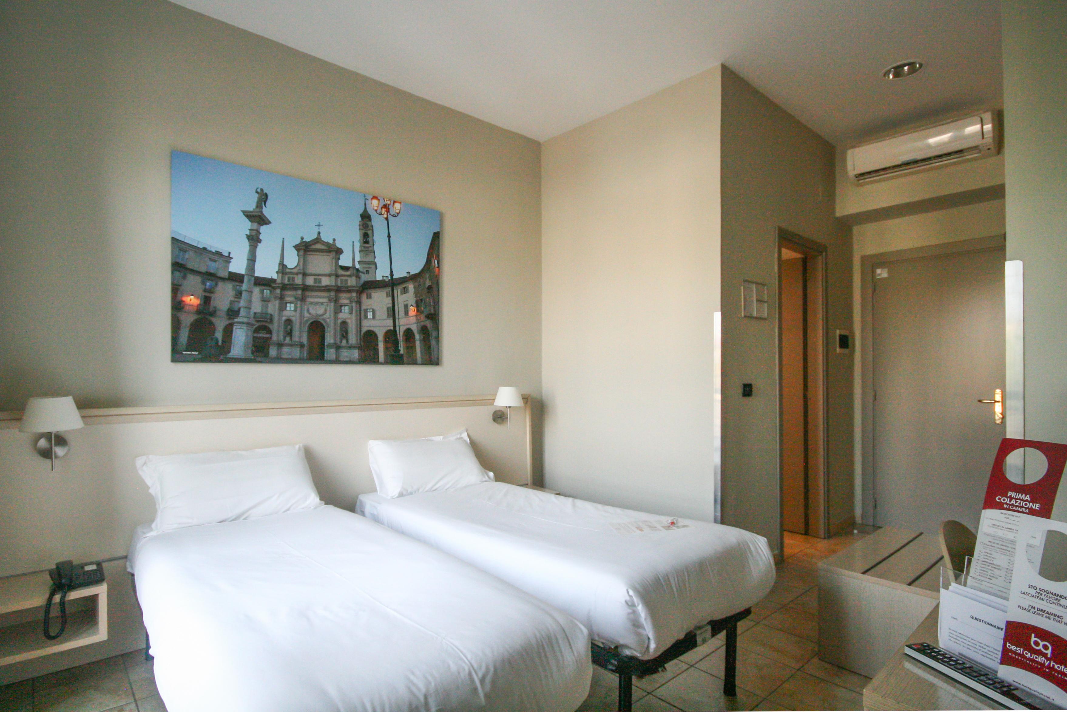 Best Quality Hotel Dock Milano Turijn Buitenkant foto