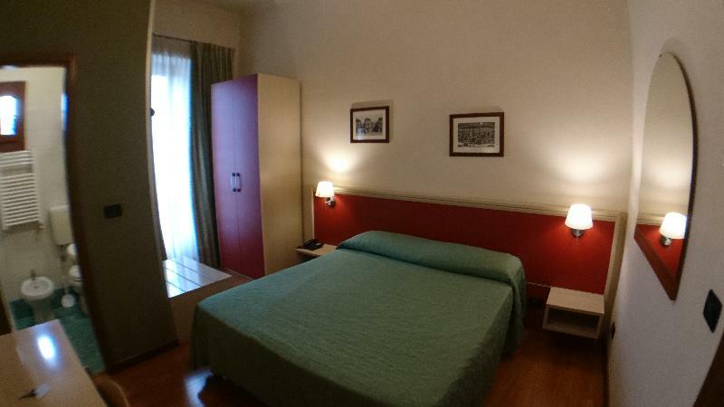 Best Quality Hotel Dock Milano Turijn Buitenkant foto